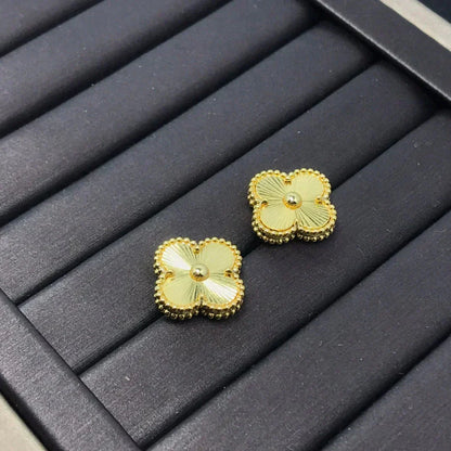 [Lunabriance]CLOVER MINI 9.5MM LASER EARRINGS