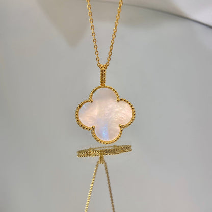 [Lunabriance]CLOVER 25MM MOP LARGE PENDANT NECKLACE