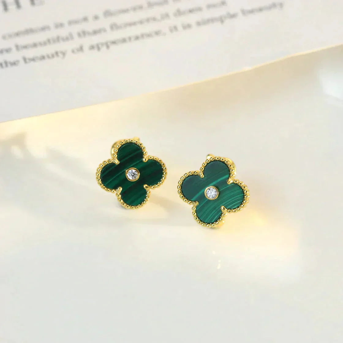 [Lunabriance]CLOVER MEDIUM 1 MOTIFS MALACHITE DIAMOND EARRINGS