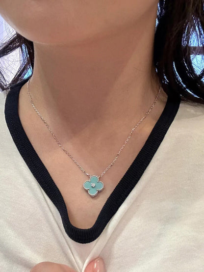 [Lunabriance]CLOVER 1 DIAMOND LIGHT BLUE SILVER NECKLACE