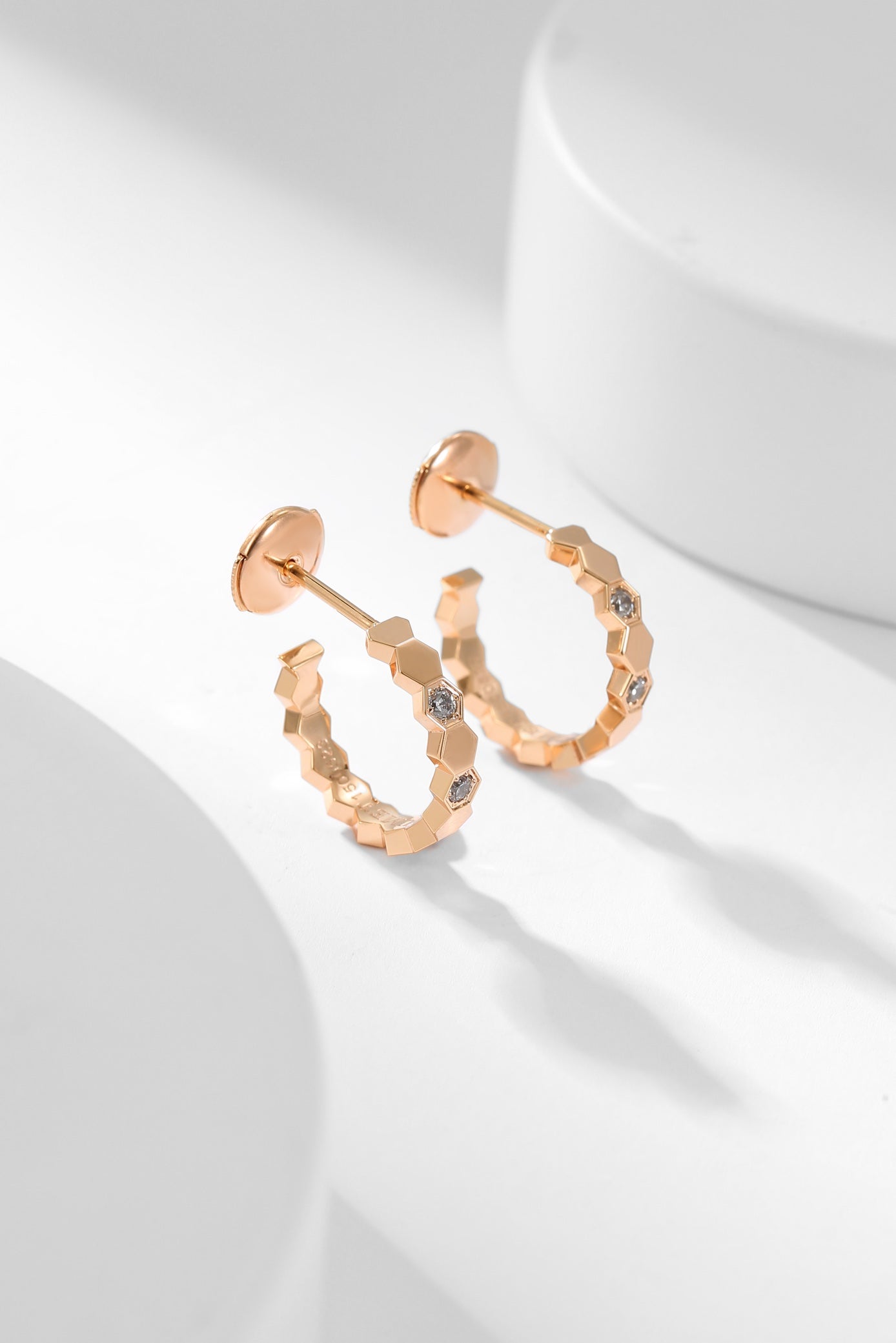 [Lunabriance]BEE LOVE DIAMOND HOOP EARRINGS