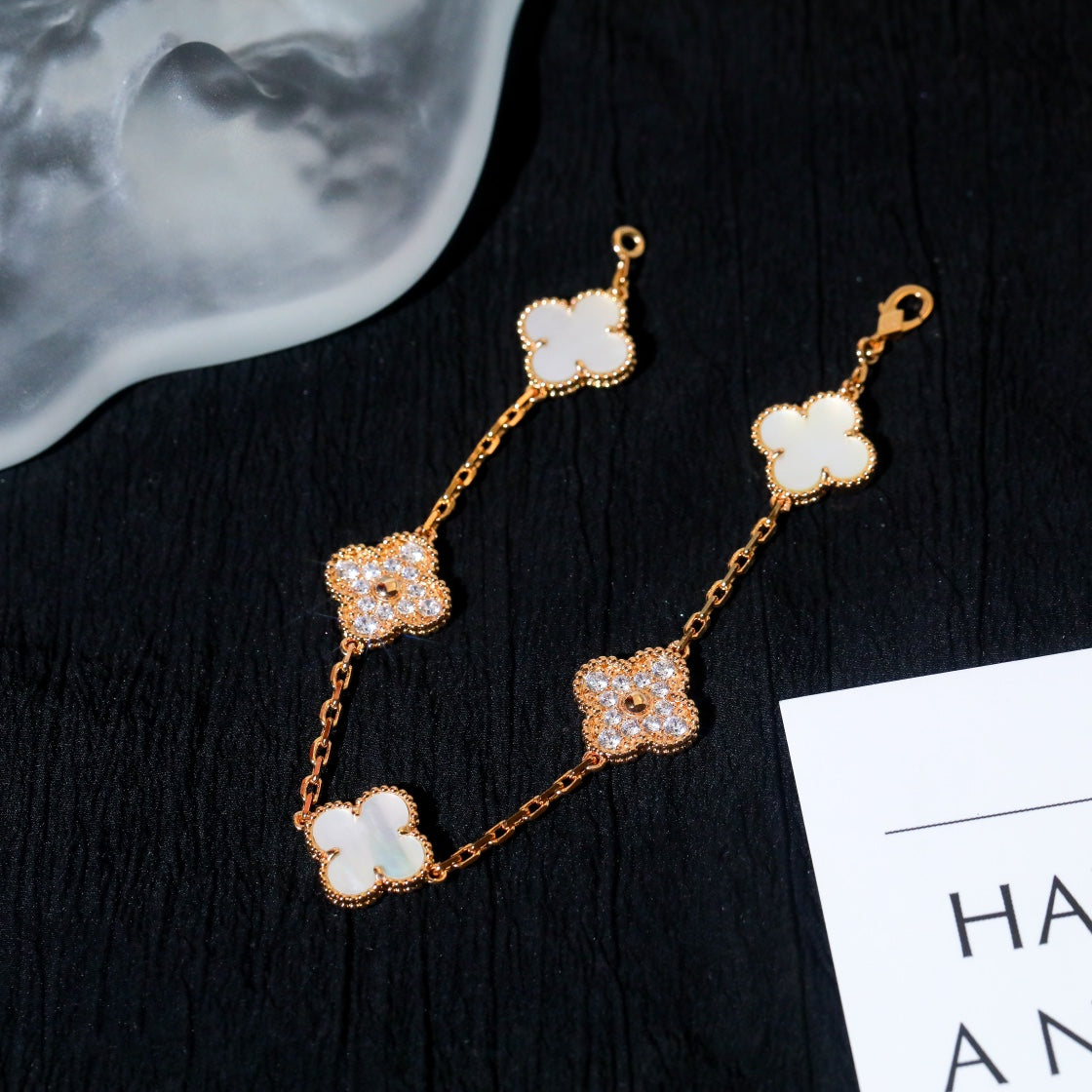 [Lunabriance]CLOVER BRACELET 5 MOTIF WHITE MOP DIAMOND