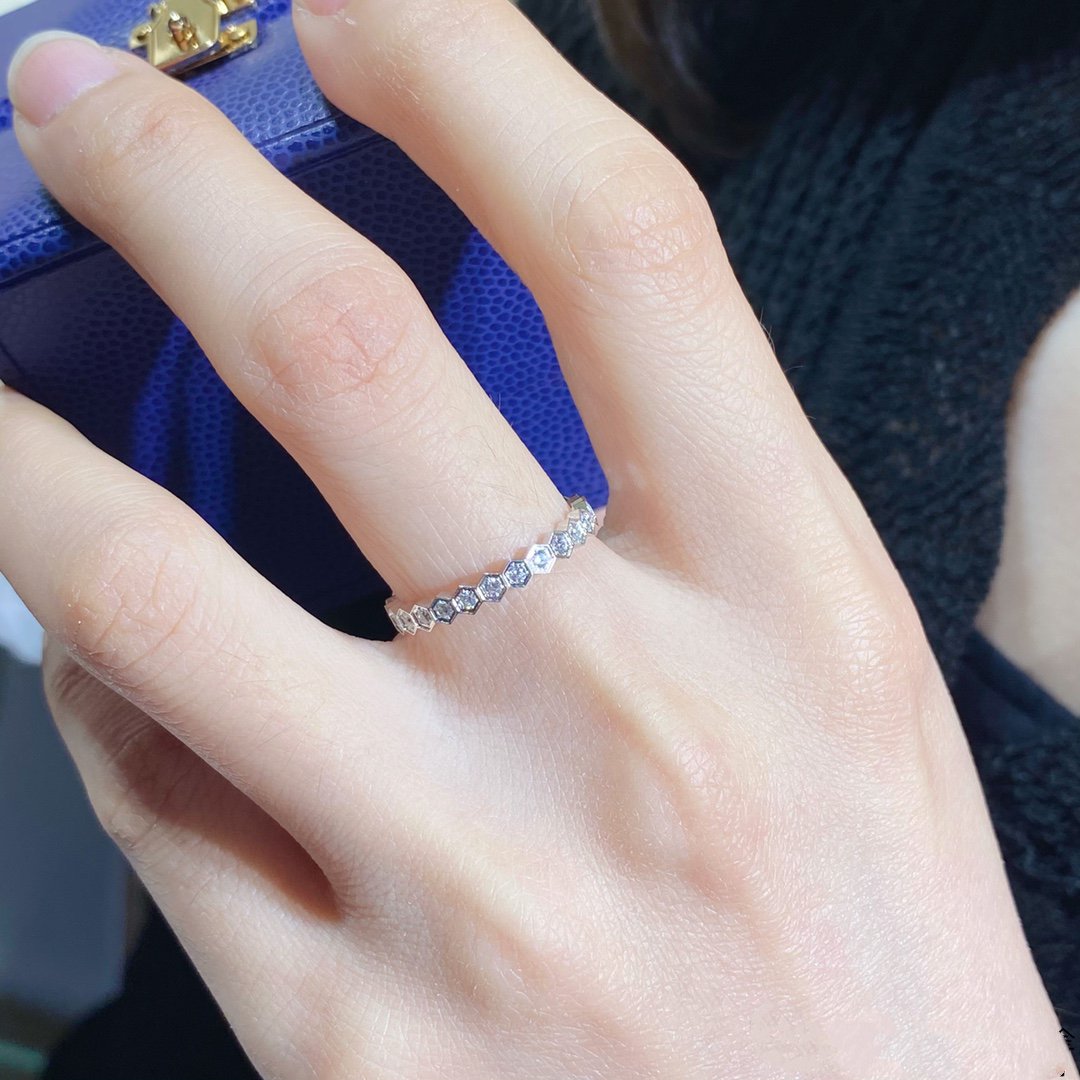 [Lunabriance]BEE LOVE DIAMOND PAVED SMALL RING
