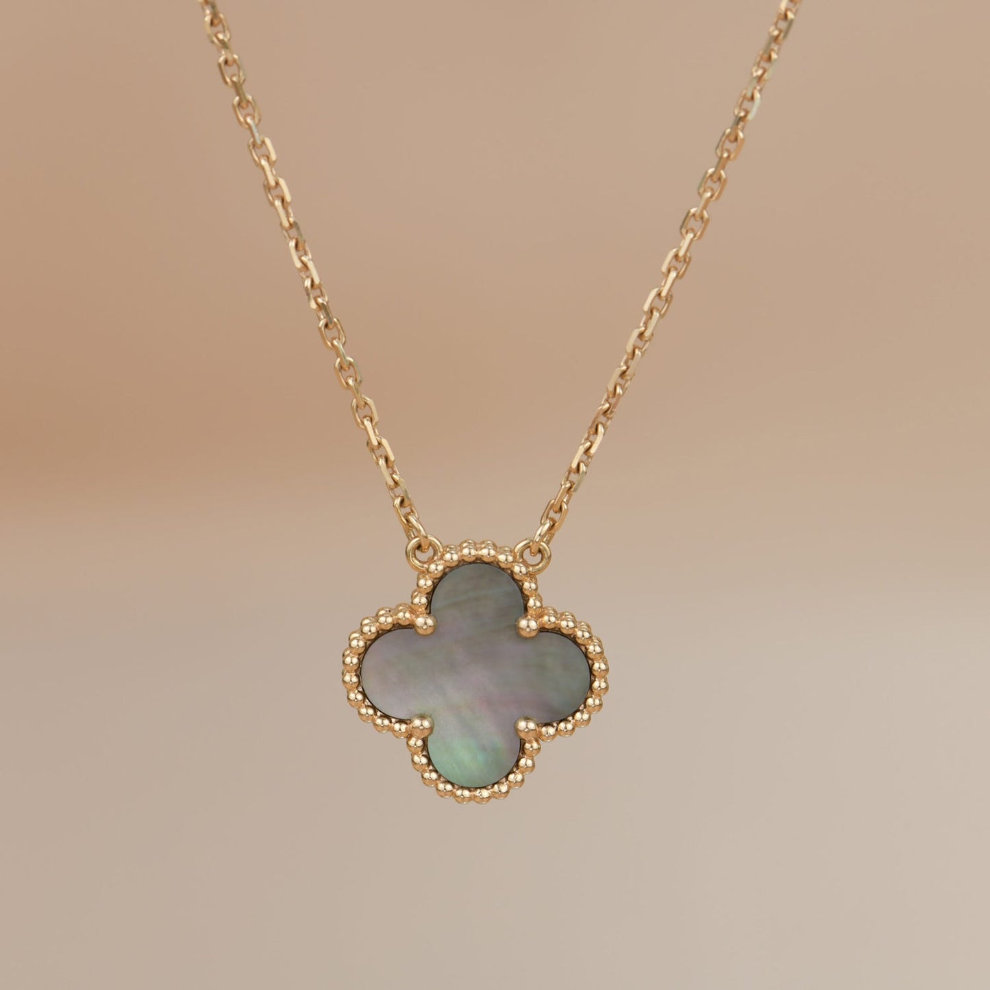 [Lunabriance]CLOVER 15MM  GRAY MOTHER OF PEARL NECKLACE