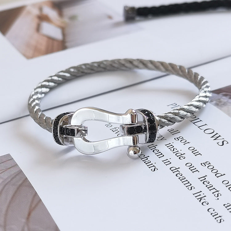 [Lunabriance]FORCE LARGE HORSESHOE BLACK DIAMOND BRACELET SILVER