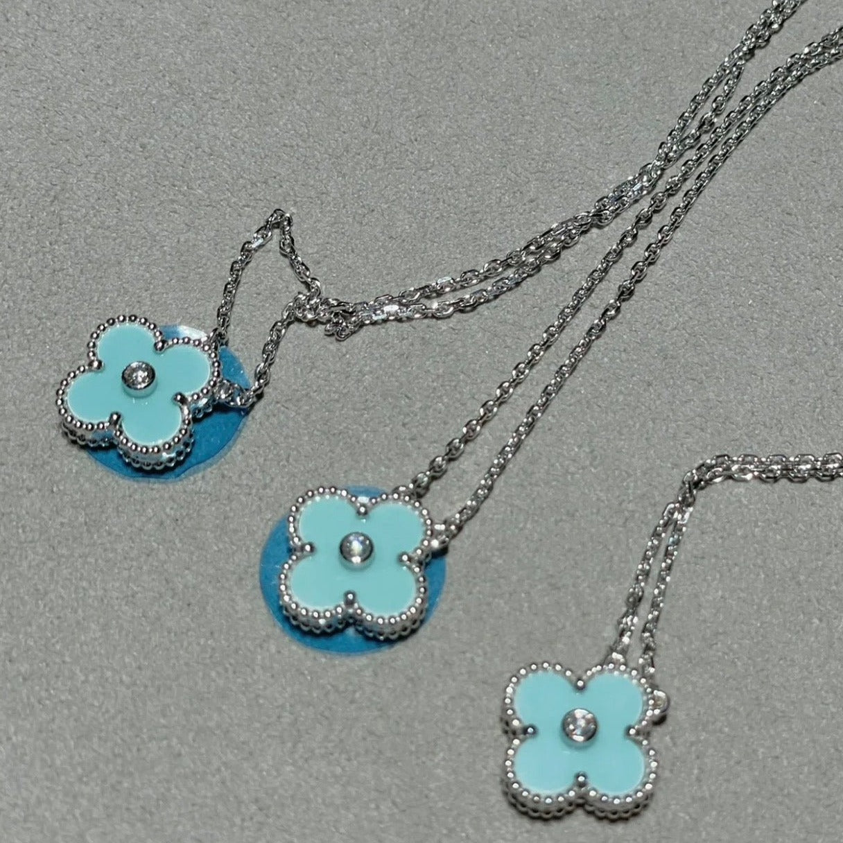 [Lunabriance]CLOVER 1 DIAMOND LIGHT BLUE SILVER NECKLACE
