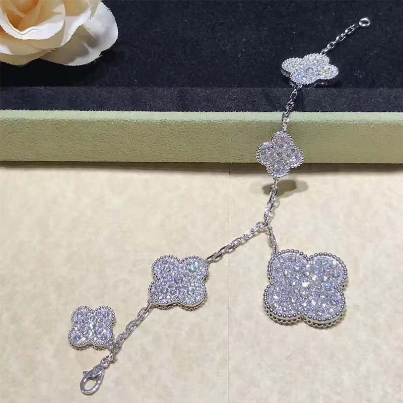 [Lunabriance]CLOVER 6 MOTIFS SILVER DIAMOND BRACELET